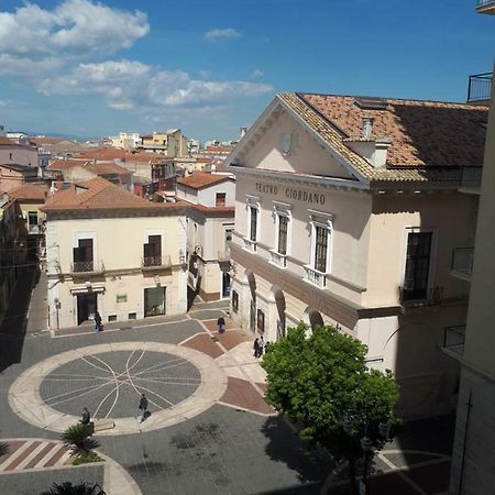 Business Home Piazza Cesare Battisti B&B Residence Foggia Exterior foto